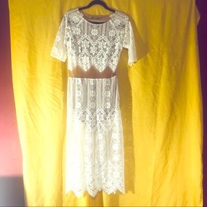Beautiful linen/lace dress *never worn